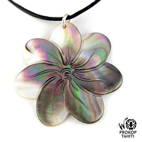 Pendentif nacre prokop fleur tiare avec defaut 7ffbd Pendentif nacre prokop fleur tiare avec defaut 7ffbd