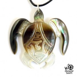 Pendentif nacre gravee prokop tahiti tortue xl tg22
