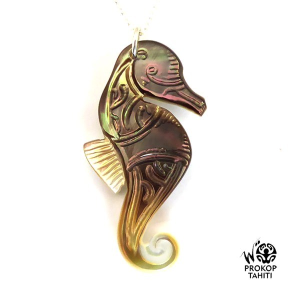 Chaine argent pendentif nacre tahiti hippocampe phb24