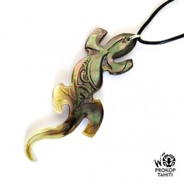 Pendentif nacre prokop tahiti margouillat mo'o m12