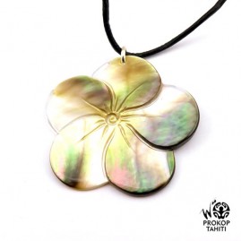 Pendentif nacre gravee prokop fleur tahiti 5fg28