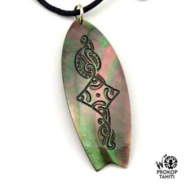 Pendentif nacre gravee prokop tahiti surf xl s2