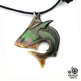 Pendentif Nacre Gravee...
