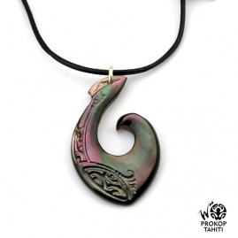 Pendentif Nacre Gravee...