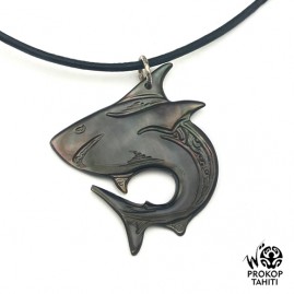 Pendentif Nacre Gravee...
