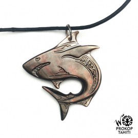 Pendentif Nacre Gravee...