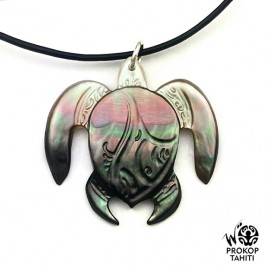 Pendentif Nacre Gravee...