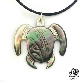 Pendentif Nacre Gravee...