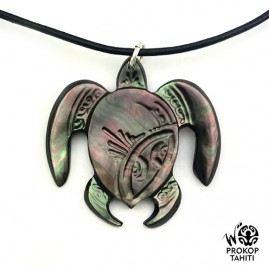 Pendentif Nacre Gravee...