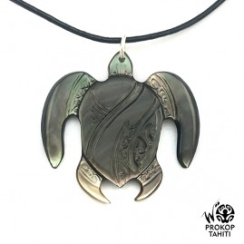 Pendentif Nacre Gravee...