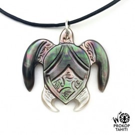 Pendentif Nacre Gravee...