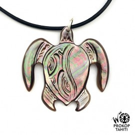 Pendentif Nacre Gravee...