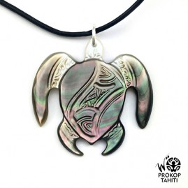 Pendentif Nacre Gravee...