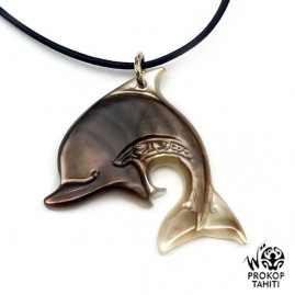 Pendentif Nacre Gravee...