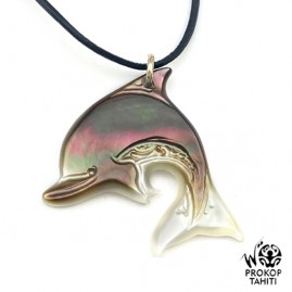 Pendentif Nacre Gravee...