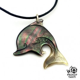 Pendentif Nacre Gravee...