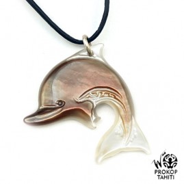 Pendentif Nacre Gravee...