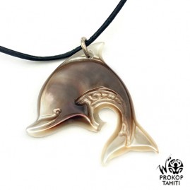 Pendentif Nacre Gravee...