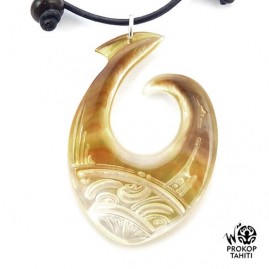 Pendentif Nacre Gravee...