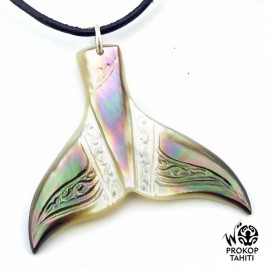 Pendentif Nacre Gravee...