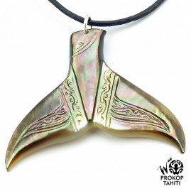 Pendentif Nacre Gravee...