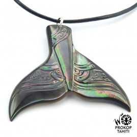 Pendentif Nacre Gravee...