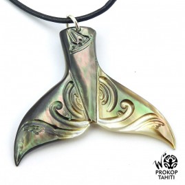 Pendentif Nacre Gravee...