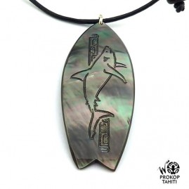 Pendentif Nacre Gravee...