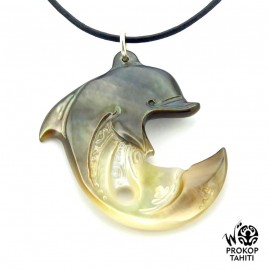 Pendentif Nacre Gravee...