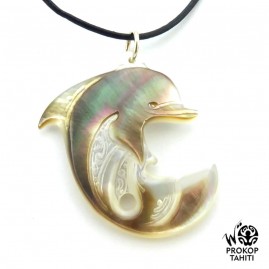 Pendentif Nacre Gravee...