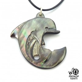 Pendentif Nacre Gravee...