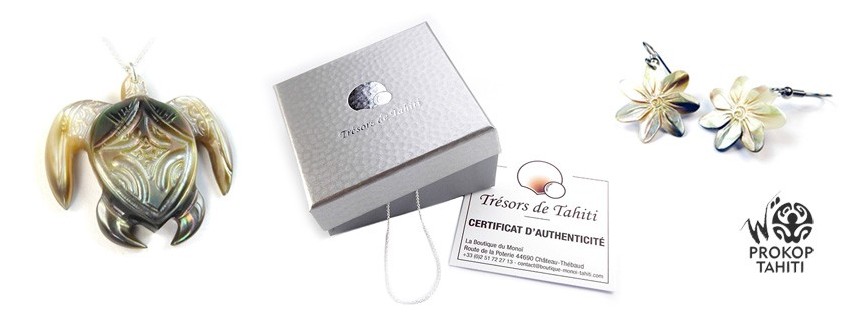Pendentifs en Nacre gravée à Tahiti - La Boutique du Monoï